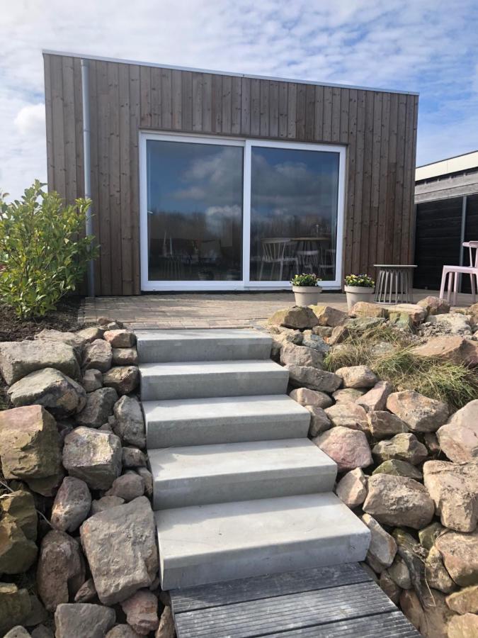 B&B Snurk Stiens, Fijn Verblijf Aan Open Vaarwater Exterior foto